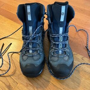 Salomon Quest 4d hiking boots